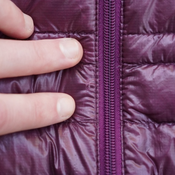 Patagonia Ultralight Down Jacket Hoody - Picture 6 of 8